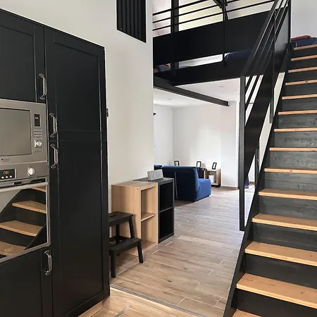 Petit Loft 53m2 Avec Exterieur Prive Nord *